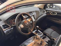 نيسان سيلفي